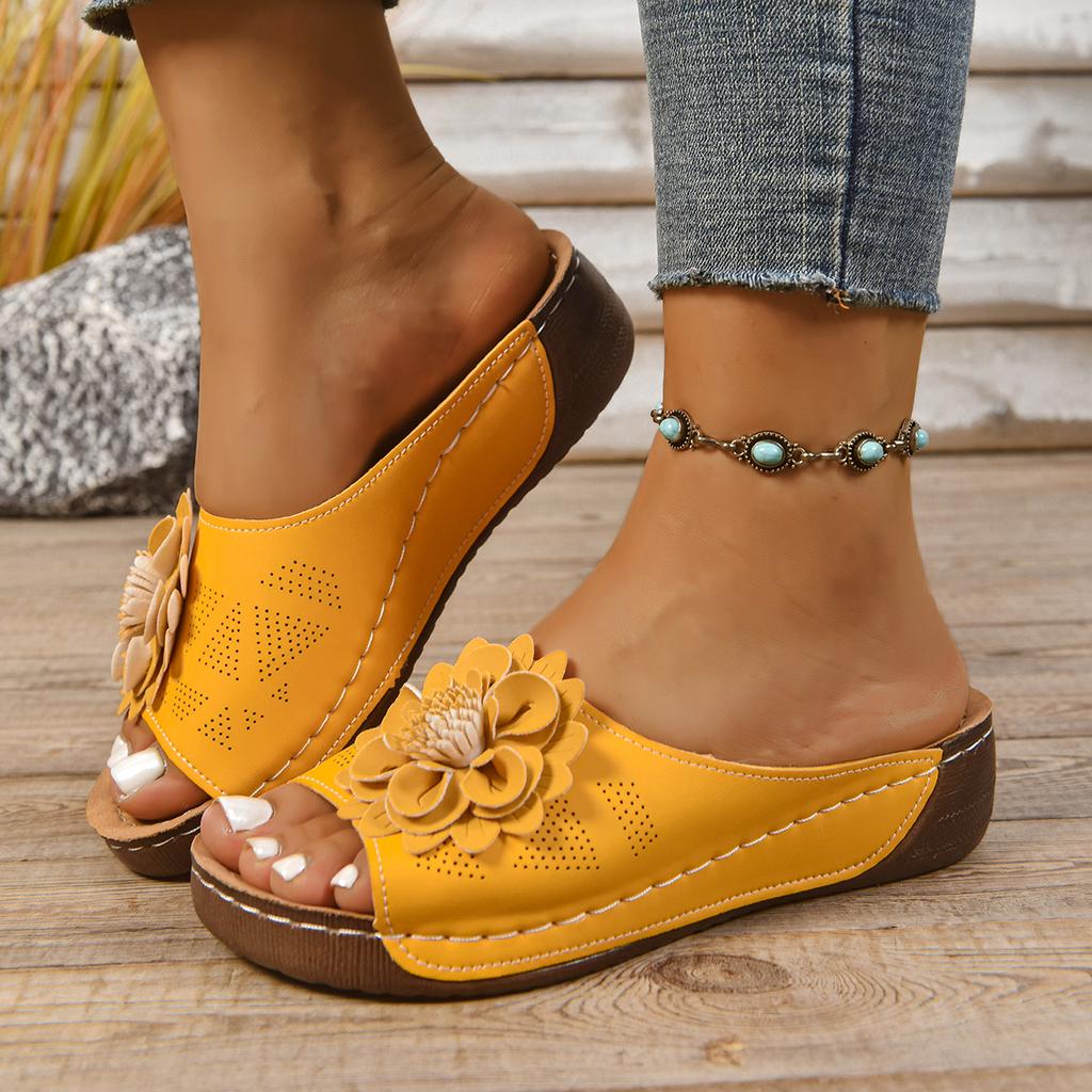 Модные женские тапочки Слипоны Противоскользящие Модные сандалии Элегантные тапочки на платформе Удобные повседневные туфли на танкетке Женские шлепанцы Женские