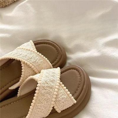 Новый стиль пляжные шлепанцы для женщин, носящих обувь на толстой подошве