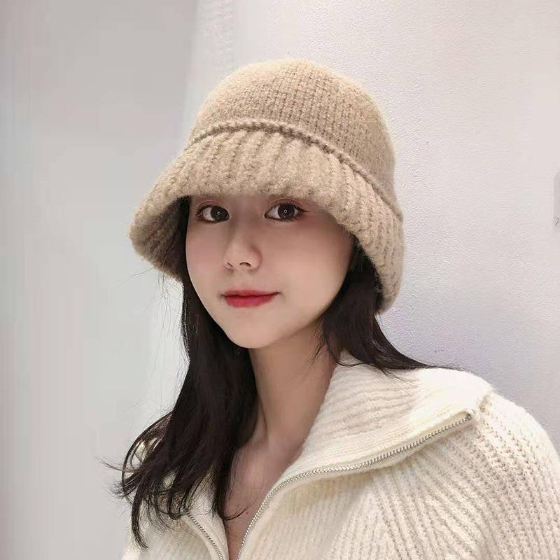 Big Head Circumference Knitted Hat for Women, Small Face In Autumn and Winter, Warm Bucket Hat, Enlarged and Deepened Ear Protector Basin Hat