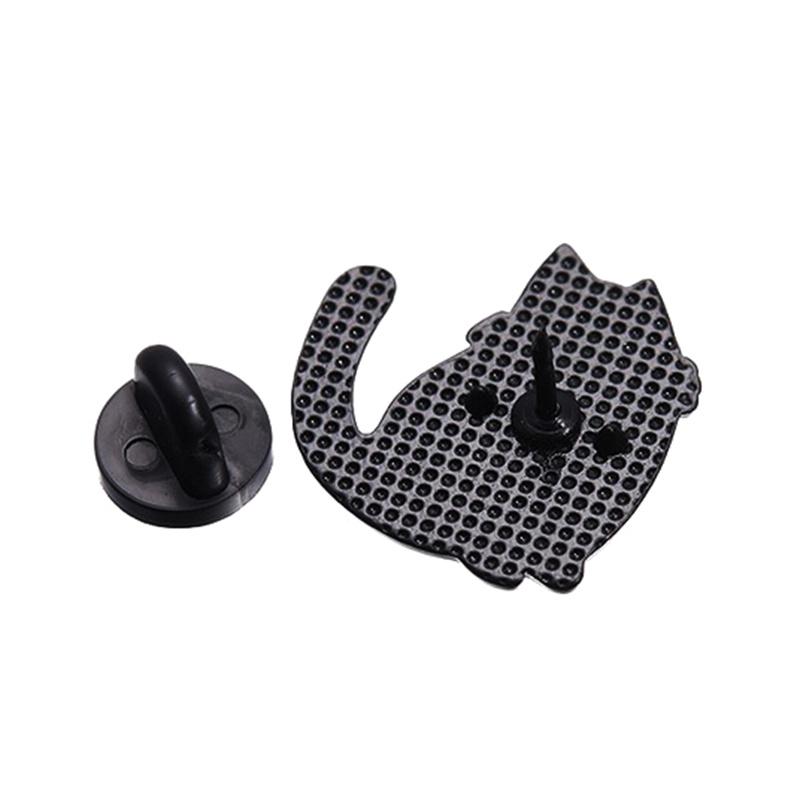 Мультяшная брошь в виде черного котенка, эмалевые значки, забавные милые броши с котами, значки на лацкан свитера, значок для рюкзака, ювелирное украшение, подарок для детей, друзей