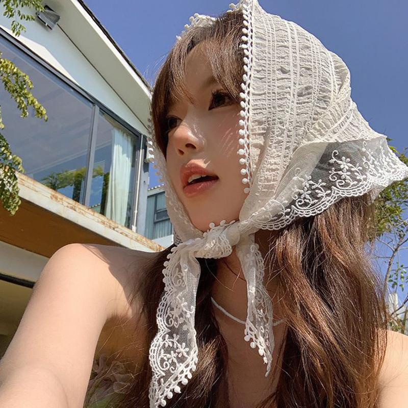 1Pieces Korean Ins Lace Hair Scarf Women Triangle Hair Band Strap Hair Bag Headscarf Hat Travel Mountaineering Scarf