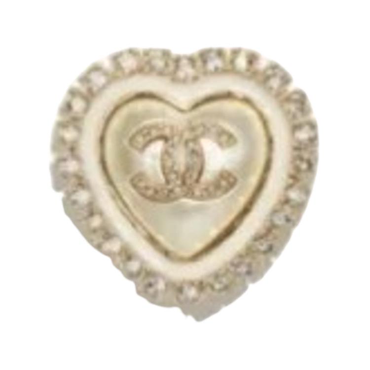 Chanel 3D Heart Pearl Inlaid Double C Brooch Women brooch White ABD916-B17550-NZE20