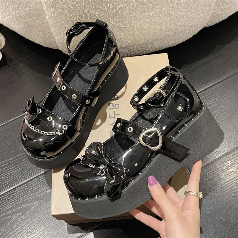 Fashion Gothic Metal Chain Lolita Shoes Platform Mary Janes Shoes for Women Round Head Thick Heel Ankle Straps Punk Pumps Cosplay Shoes