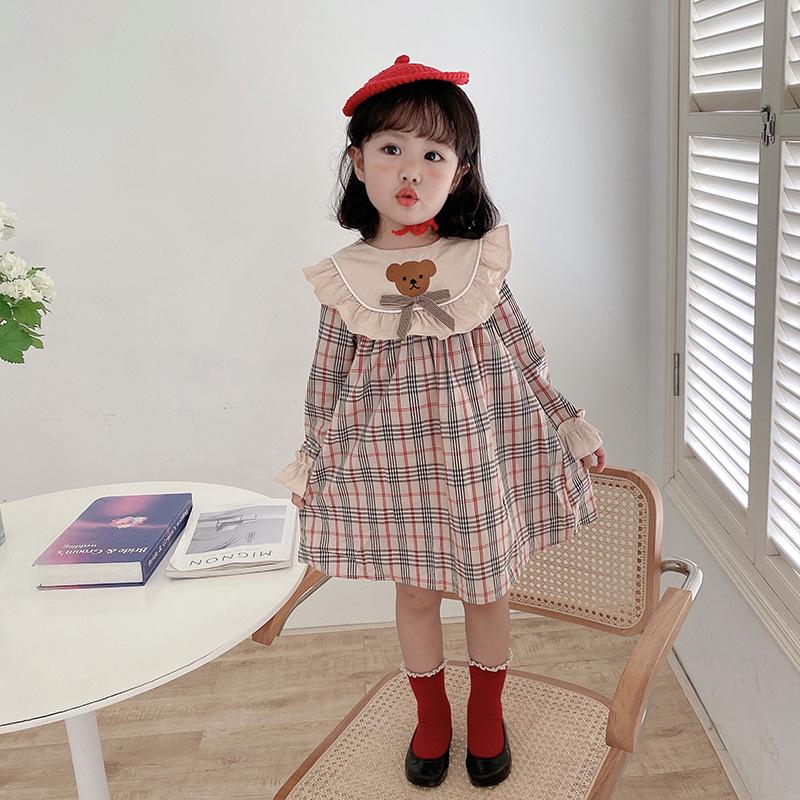 Милое клетчатое платье с плюшевым мишкой для девочек 2024: Длинный рукав с оборками для весны и осени