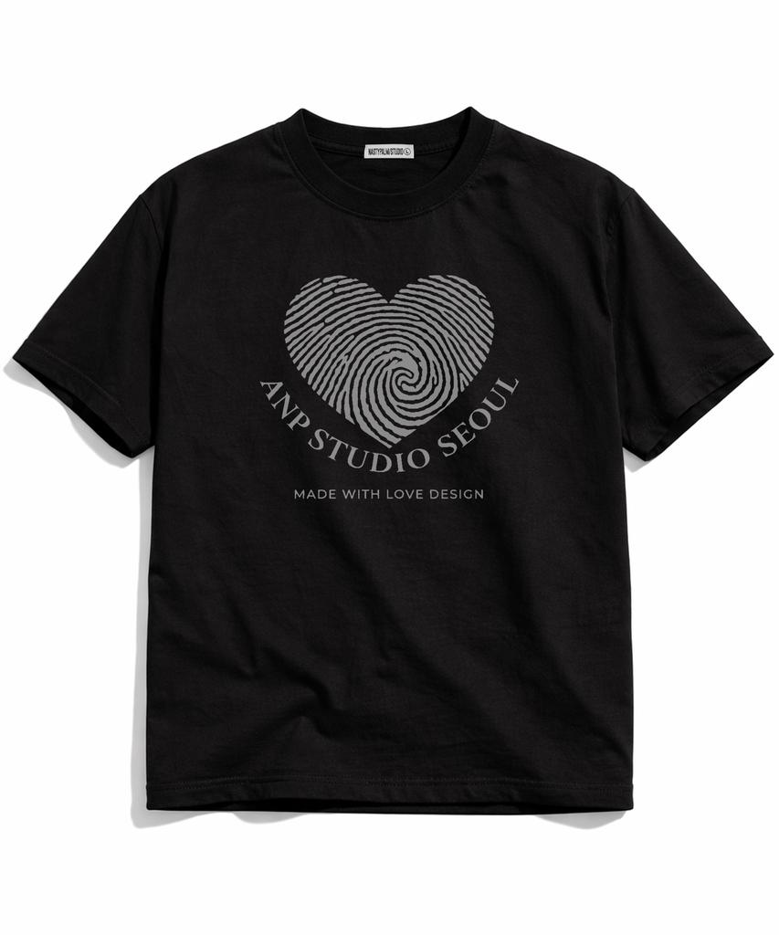 NP STUDIO Heart Stamp Oversized Short Sleeve T-Shirt [ Black ]