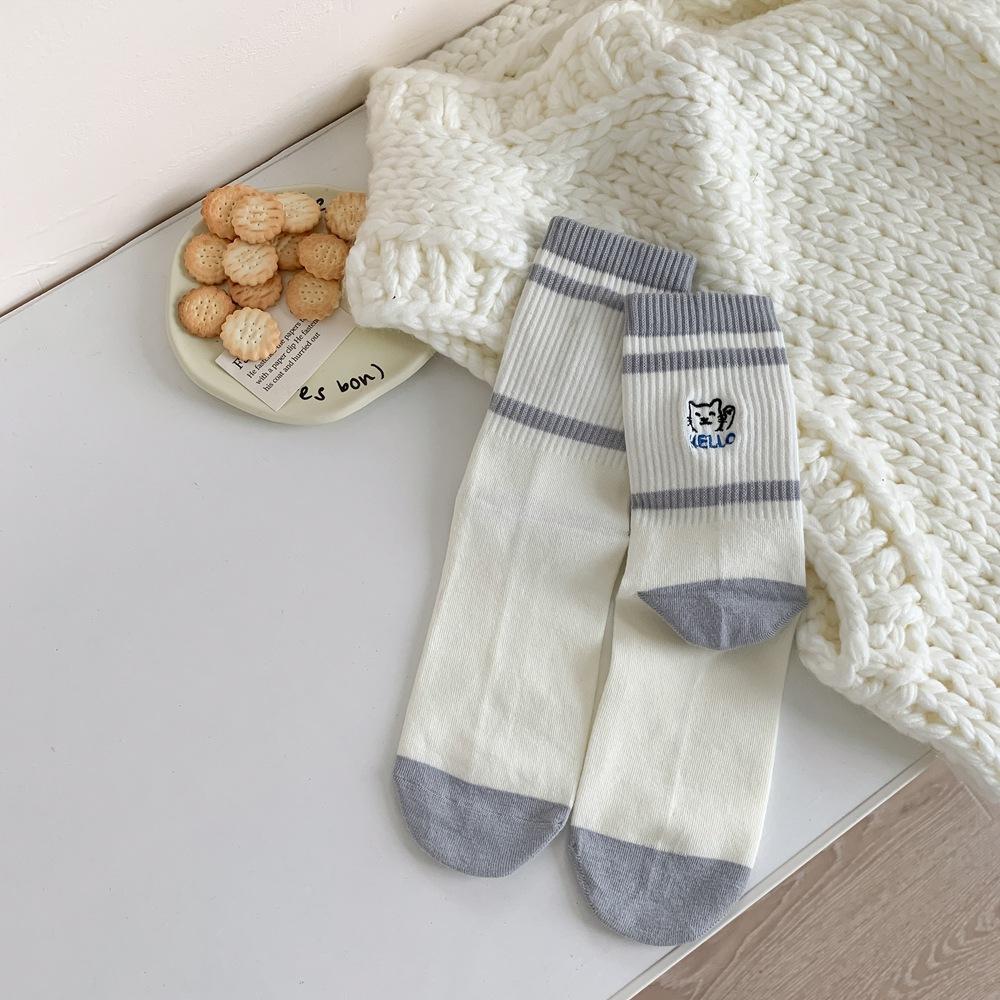 1 пара носков Kawaii с принтом мультяшного кота, женские милые носки для школьниц в стиле колледжа, повседневные носки средней длины в стиле Харадзюку в стиле ретро