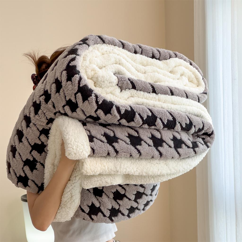 Houndstooth Pattern Spring Autumn Warm Fleece Blanket Cozy Soft Office Naps Sofa Bed Throw Blankets Jacquard Soft Plush Blanket
