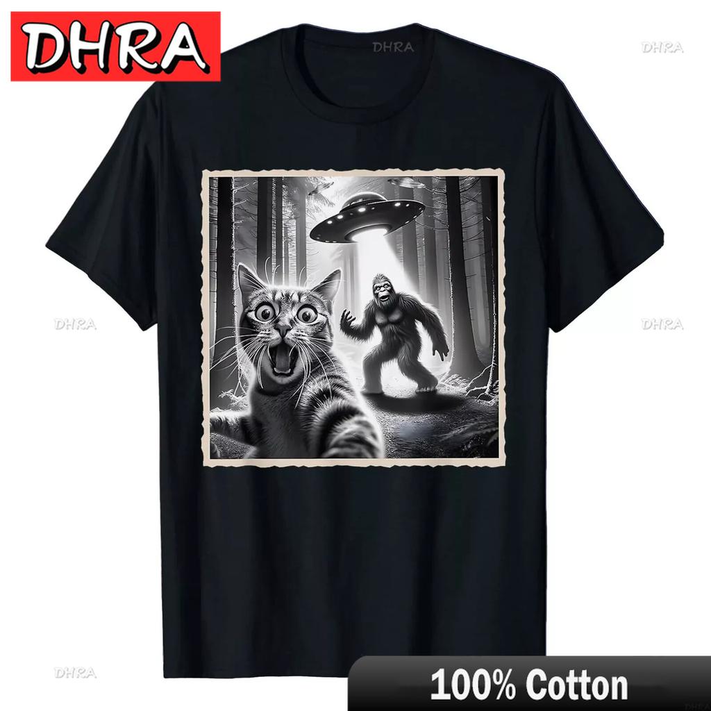Funny Cat Selfie with Bigfoot UFO TShirt for Cat Lovers Sasquatch Tee Gifts Colorful Graphic Tees Chic Y2K Cool Tees Tshirts