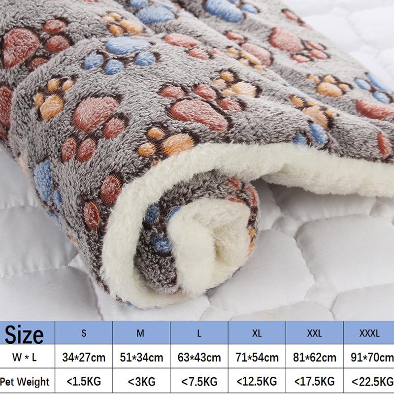 Flannel Dog Bed Thickened Soft Warm Pet Sleeping Mat Fleece Dog Blanket for Puppy Cat Dog Cushion Sofa Cushion Pet Accessories