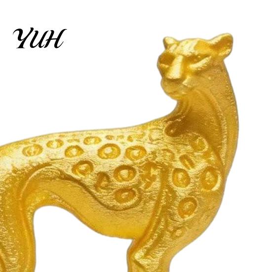 Artistic Shelf Decoration 3D Printed Cheetah Ornament, Modern Standing Leopard Sculpture, Decorative Contemporary Tabletop Accents Animal Figurine