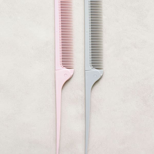 Простая складная расческа-хвост