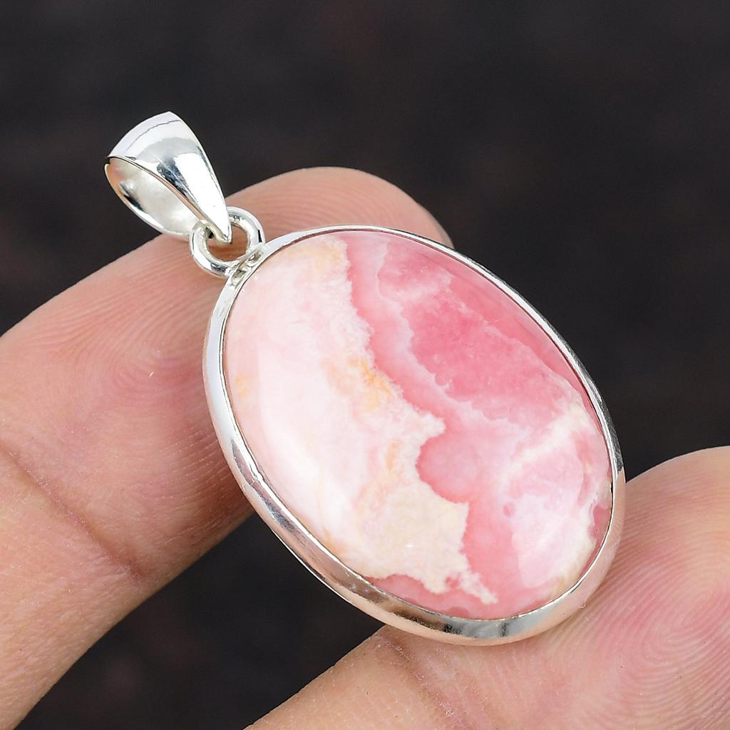 Подвеска с родохрозитом. Подвеска из натурального драгоценного камня. Подвеска из стерлингового серебра 925 пробы. Ювелирные изделия ручной работы с родохрозитом. Уникальный кулон. Подарок на день матери.
