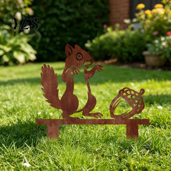 Flower Bed Decoration Rusty Metal Squirrel with Acorn Garden Stake, Cute Animal Silhouette Sculpture, Ground Insert Decor Decorative Outside Yard Art