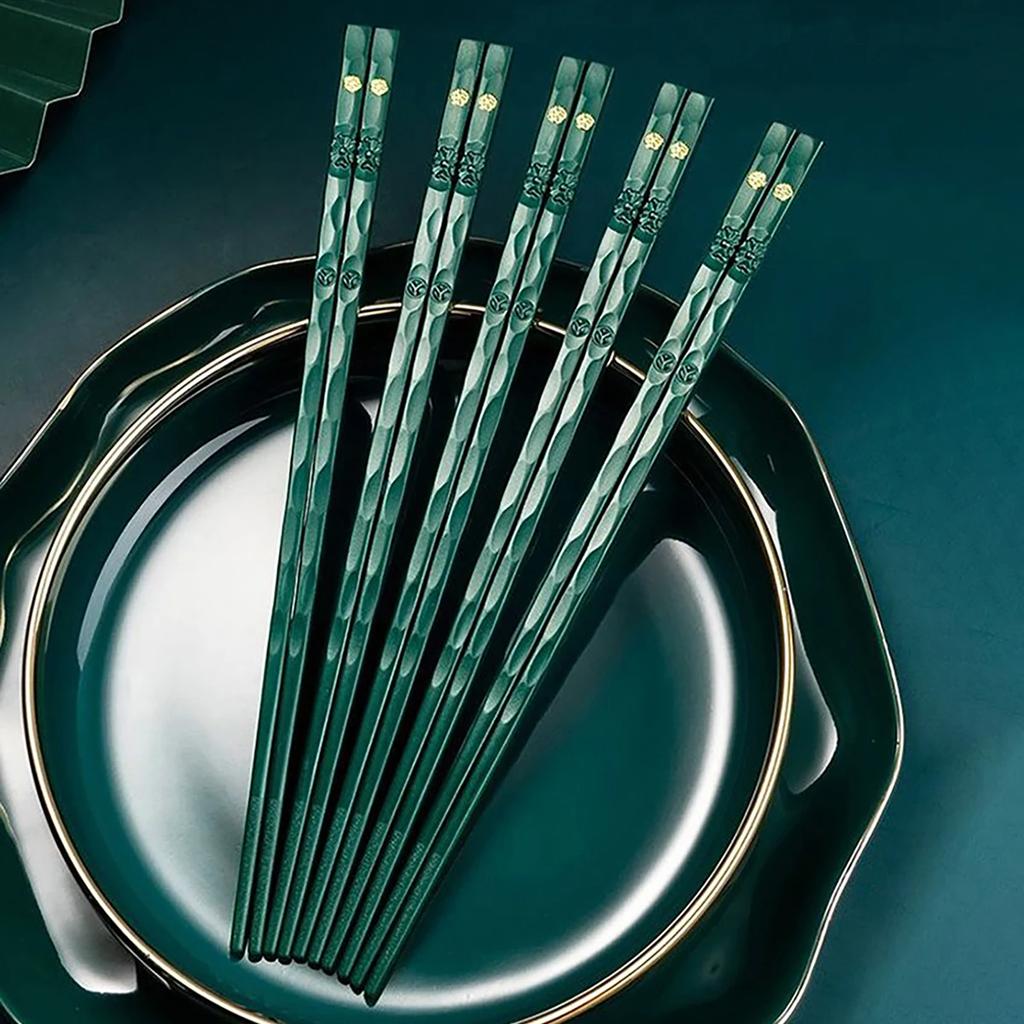 5Pair Reusable Chinese Chopsticks Sushi Sticks Alloy Non Slip Dishwasher Safe Bamboo Shape Food Grade Chopsticks