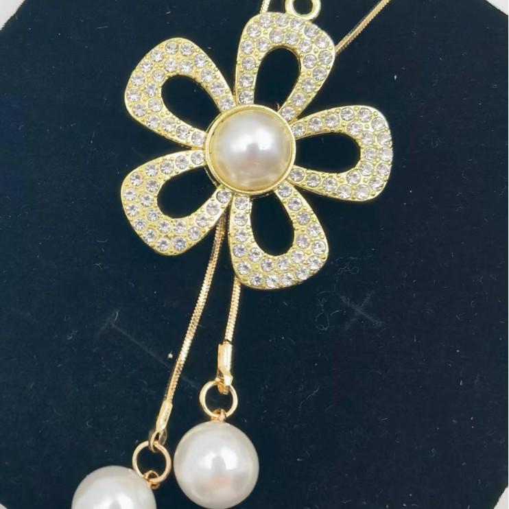 Высококлассное жемчужное ожерелье-цепочка для свитера: Японская и корейская кисточка в стиле легкой роскоши для осени/зимы