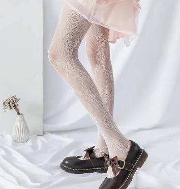 Mesh socks, fishnet socks, spring, summer and autumn, little moon, hollowed-out thin lace pantyhose, black backing silk, anti-hook silk.