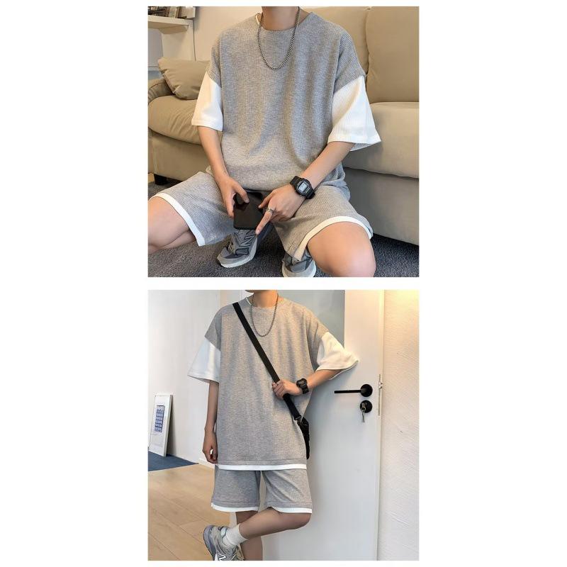 Мужской модный летний спортивный костюм High Street: Повседневный комплект из двух частей с короткими рукавами и свободными шортами (2023)