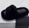 2024 Высококачественные меховые тапочки SMF-K: Кожаные и бархатные туфли на толстой подошве с крестообразным дизайном, черные/серые