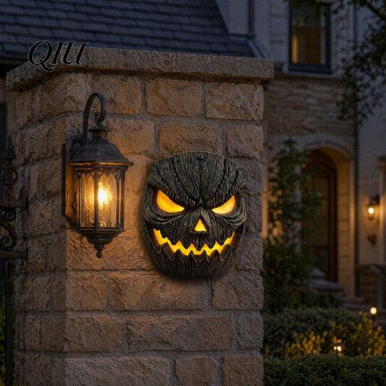 Wall Mountable Pumpkin Decor Face Figurine, Mounted Tree Statue, Easy Install Spooky Resin Hugger for Outdoor Yard, Festive Halloween Mask