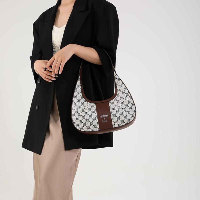 Vintage Letters Shoulder Crossbody Bags for Women Handbag Purses New Underarm Messenger Bags Female High Quality Hobo Bag CLE