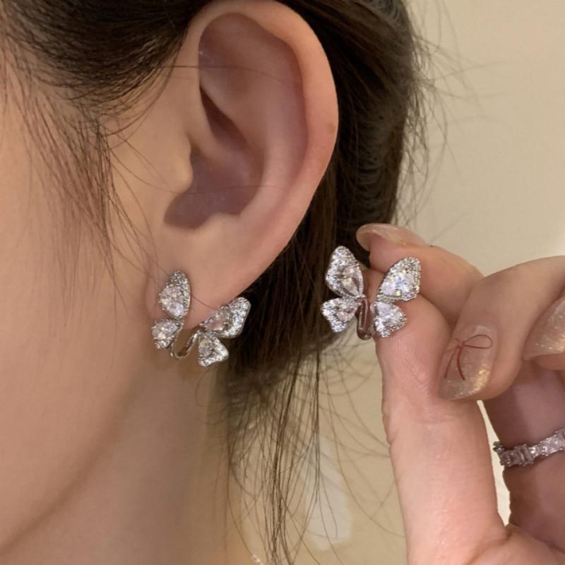 Elegant Zircon Butterfly Stud Earrings Women Sweet Personality Stud Earrings Daily Commute Fashion Commemorative Jewelry Gift