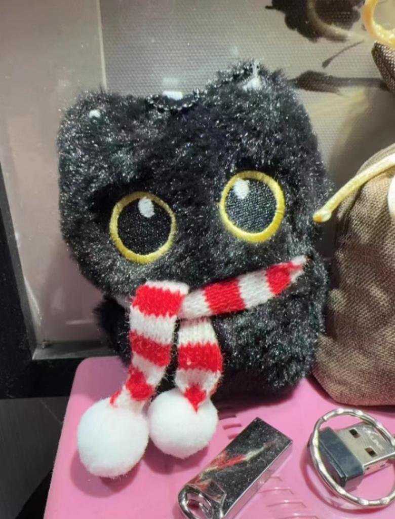 10cm Black Cat Plush Toy – Soft Mini Stuffed Animal Doll, Cute Pendant Pillow for Kids Birthday Gifts & Keychain Decor