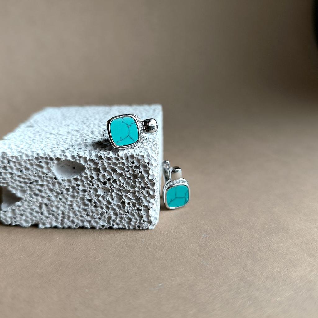 Серебряные серьги с бирюзой, фианитами (2160274)