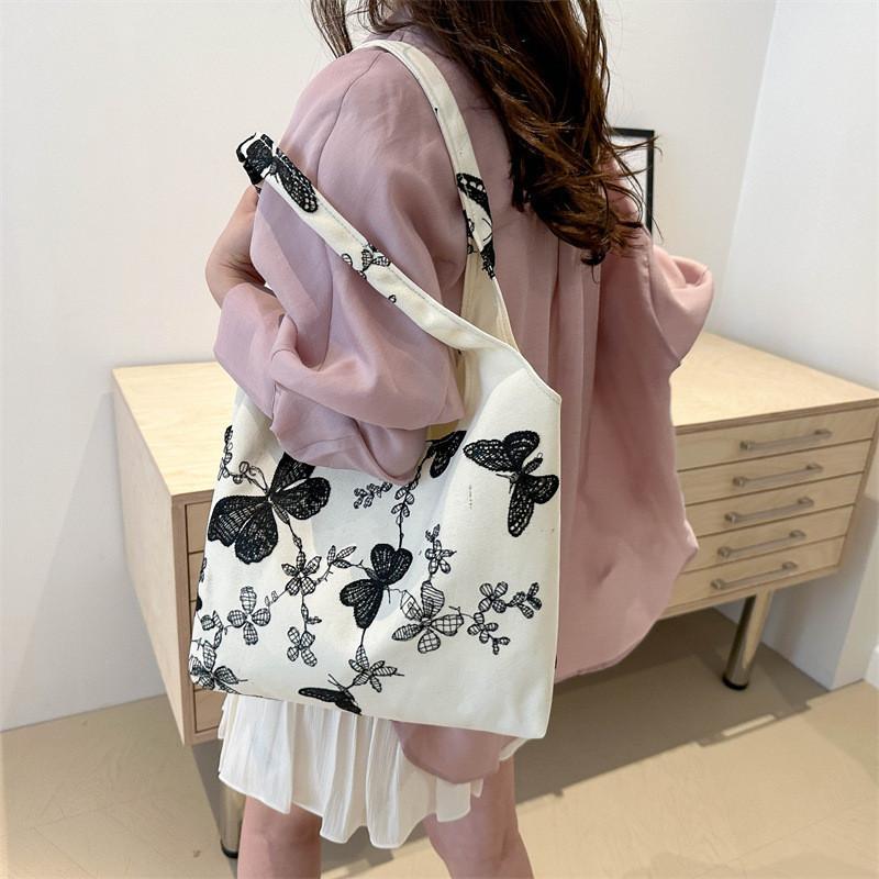 Модная Универсальная Сумка-Тоут с Дизайном Бабочки и Вместительным Интерьером для Ежедневных Поездок