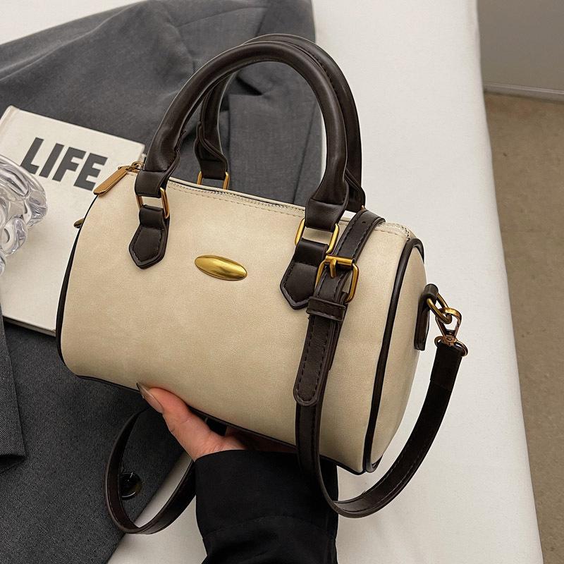 Популярная сумка этого года 2025 новая модная портативная на плечо осенняя универсальная сумка-мессенджер сумка-подушка Бостон