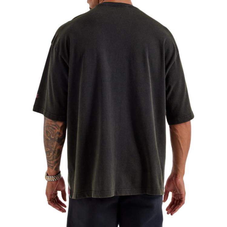 Men's T-Shirt Jordan Men's Oversized Reissue T-Shirt