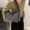 Fashion Rhinestone Shoulder Bag For Women Large Capacity PU Leather Bling Crossbody Messenger Bags Designer Rivets Shopping Bag