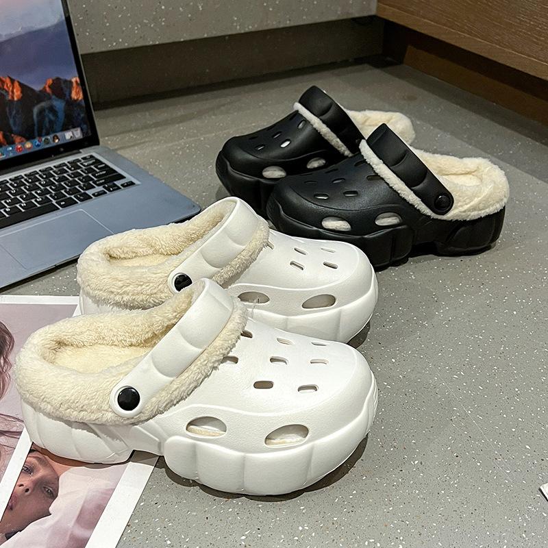 Туфли с дырочками на толстой подошве, новые съемные хлопковые тапочки для улицы, водонепроницаемые и нескользящие, плюшевые тапочки для женщин