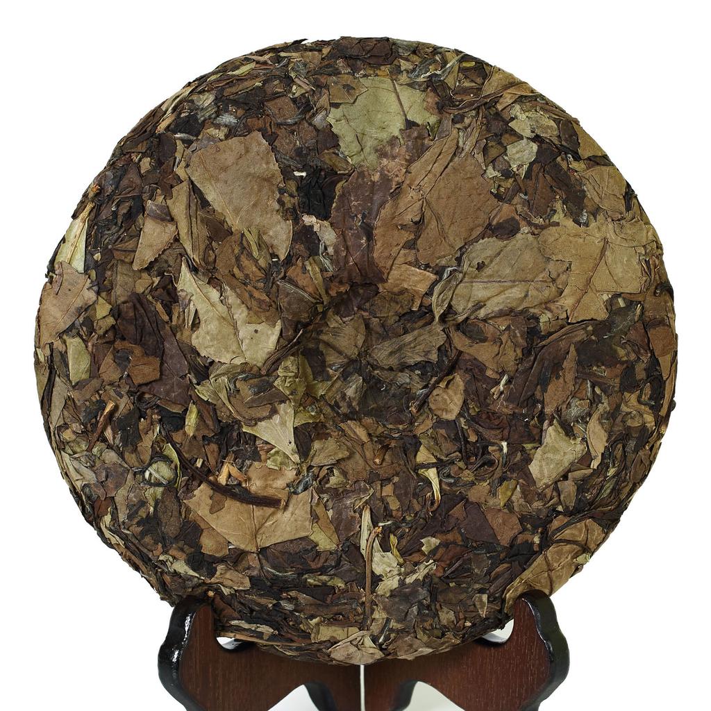 2010 Year 300g Fuding Remote Mountain Wild Spring Leaf Slice Aged Cake White Tea