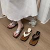 Модные женские шлепанцы 2025 Лето Вьетнамки с перемычкой между пальцами Клинья Модная пляжная уличная повседневная обувь Квадратный носок Открытый носок Сандалии женские