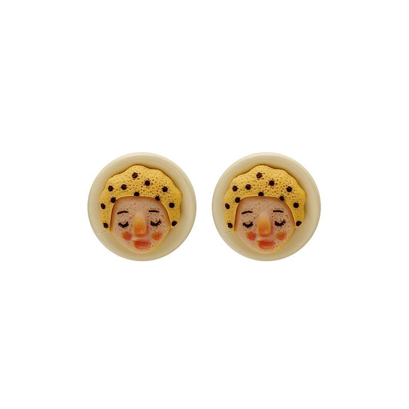 Cute Cartoon Earrings Quirky Girl Stud Earrings Resin Doll Face Women'S Simple Earrings