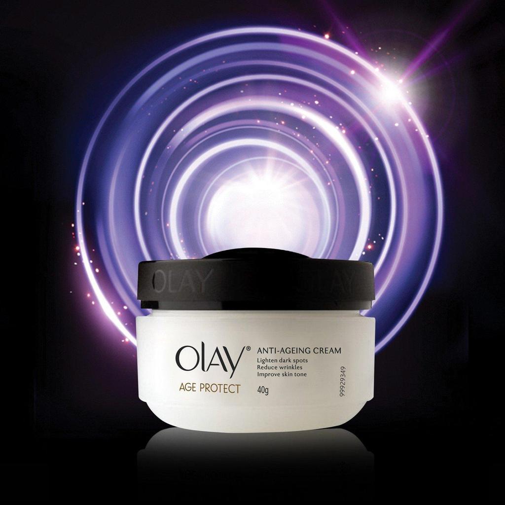 Olay Крем Age Protect против старения 40 г Ежедневный увлажняющий крем для гладкой молодой кожи