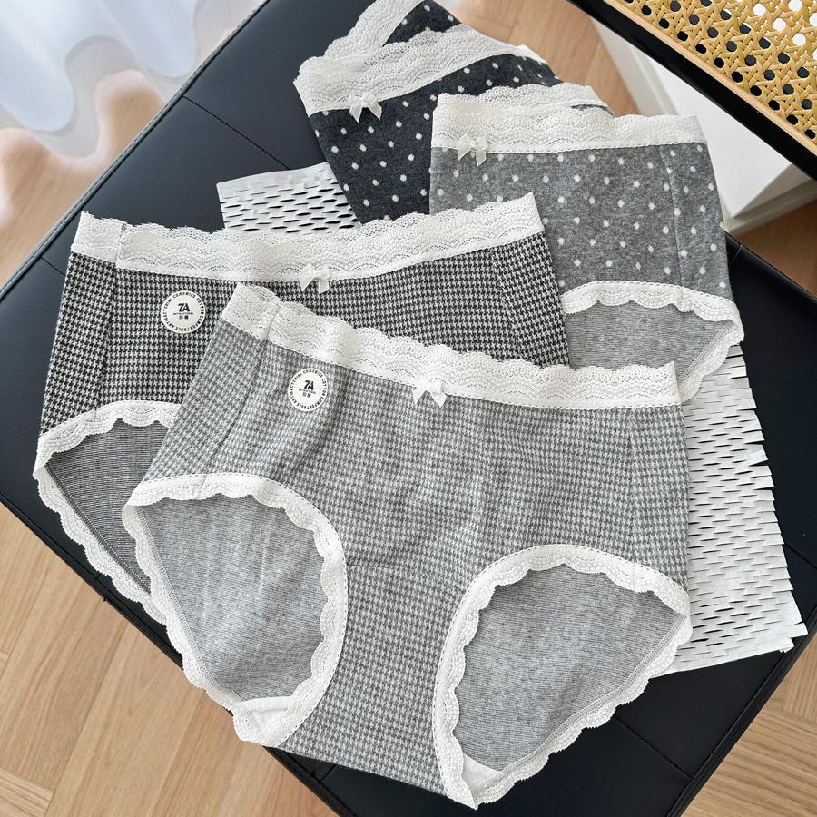 Large French Polka Dot Lace Cotton Antibacterial Women's Underwear – Size 7A, Lengthened Crotch