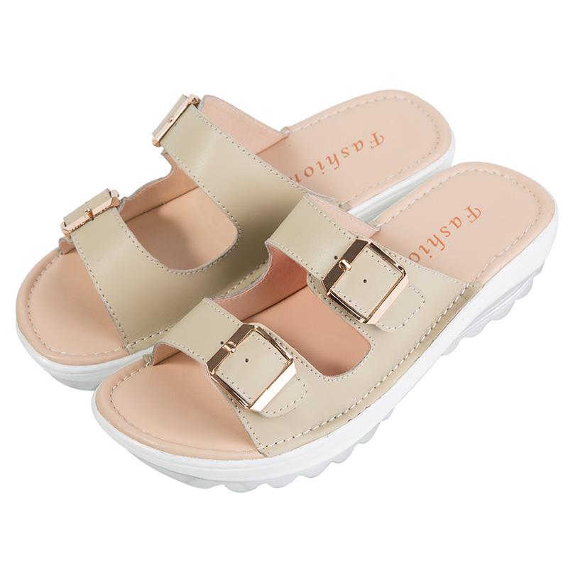 2024 New Summer Women's Plus-size Sandals Comfortable Wading Water Light Beach Sandals Leather Outdoor Flats36-42