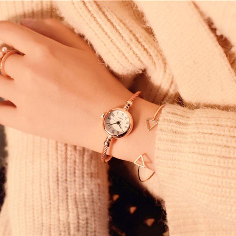 Charm Quartz Fashion Ladies Clock Hot Sale Women Bracelet Popular Stainless Steel Wristwatches Retro Watches Ulzzang High Quality Bangle Luxury