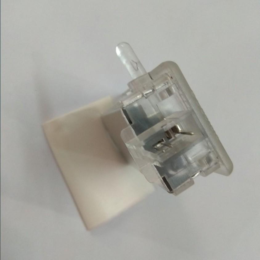 Световой модуль перчаточного ящика BMW E46/E53/X5/E81 для 2D/3D/4D/5D