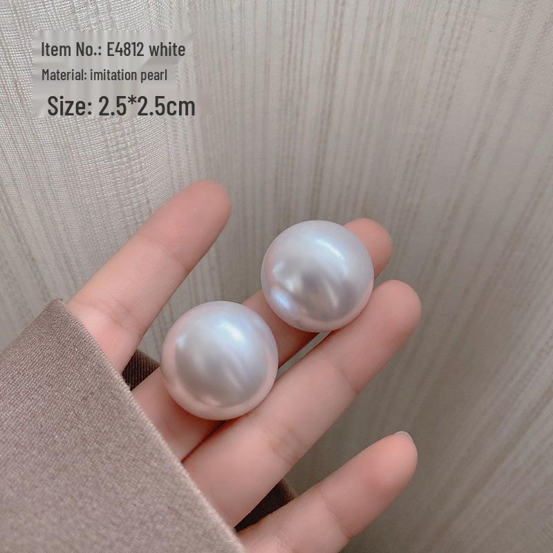 Elegant Imitation Pearl Stud Earrings – Luxury, Versatile Style for Women