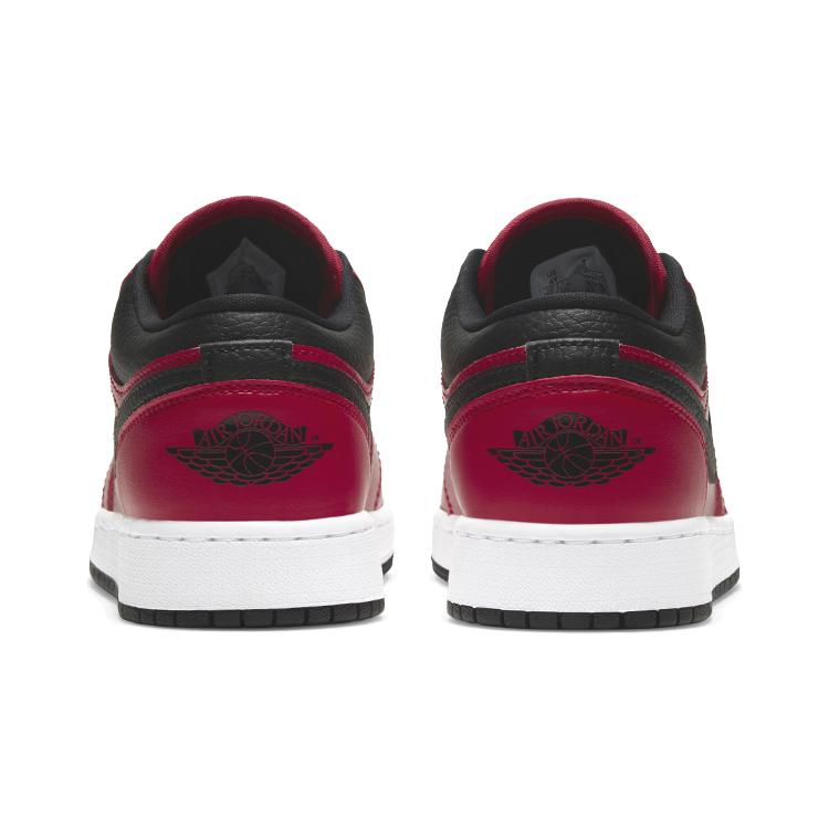Jordan 1 Низкий спортзал Красный Черный с текстурой GS 553560-605
