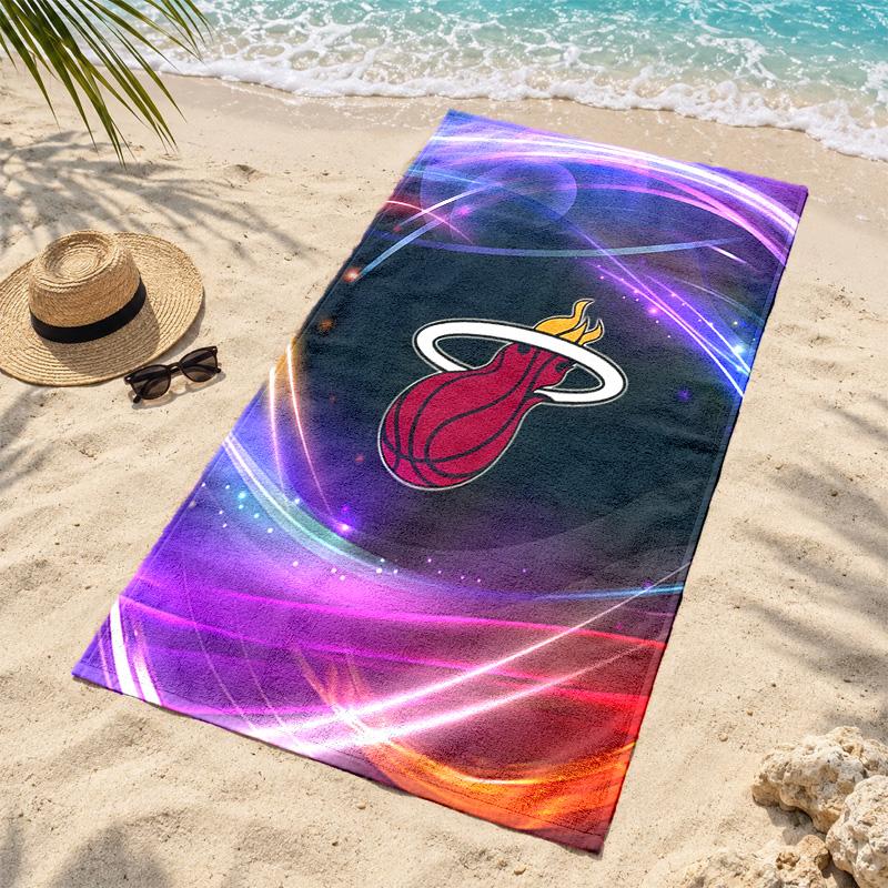 Пляжное полотенце Miami Heat Быстросохнущее, не прилипает песок, легкое, для путешествий, плавания, кемпинга
