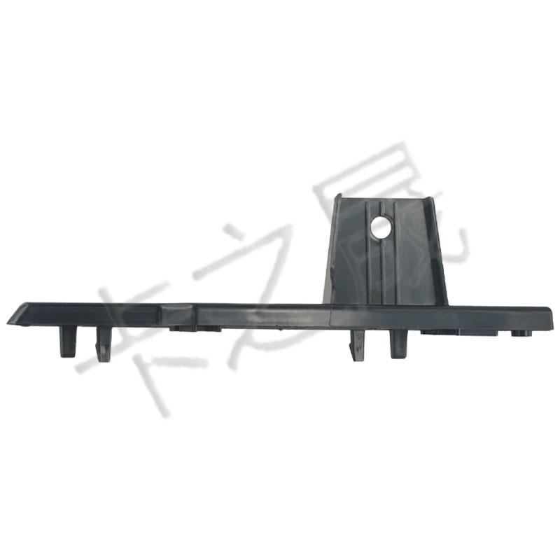 Кронштейн/подвеска переднего бампера BMW X3/X4 (51117399983 & 51117399984)
