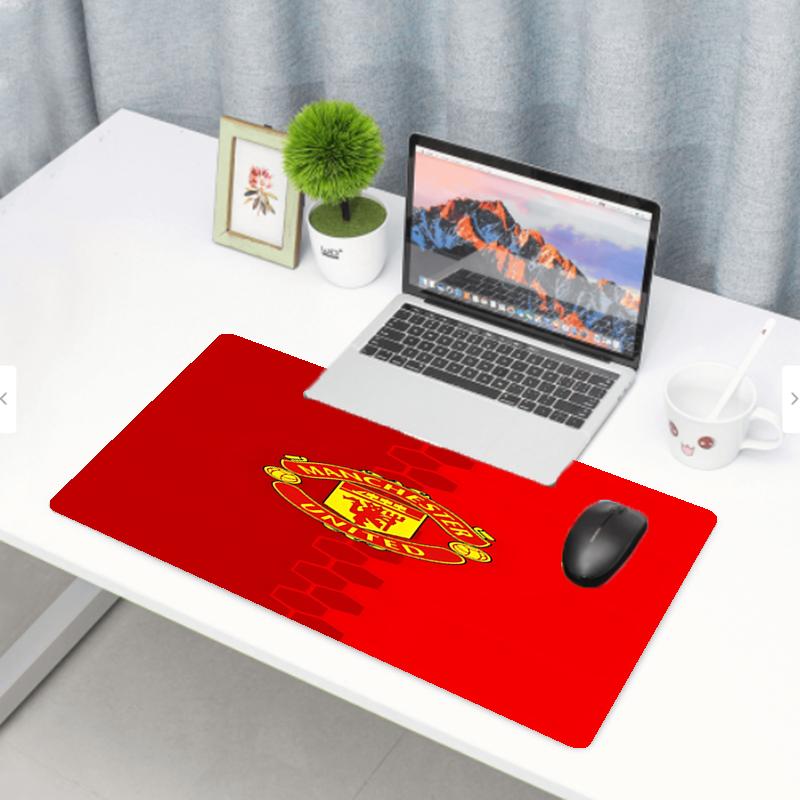 Manchester Football Print Mouse Pad, Anti‑Slip Desktop keyboard Mat, for PC Laptop Gaming Working Daily Use, Cool Festival Surprise Gift