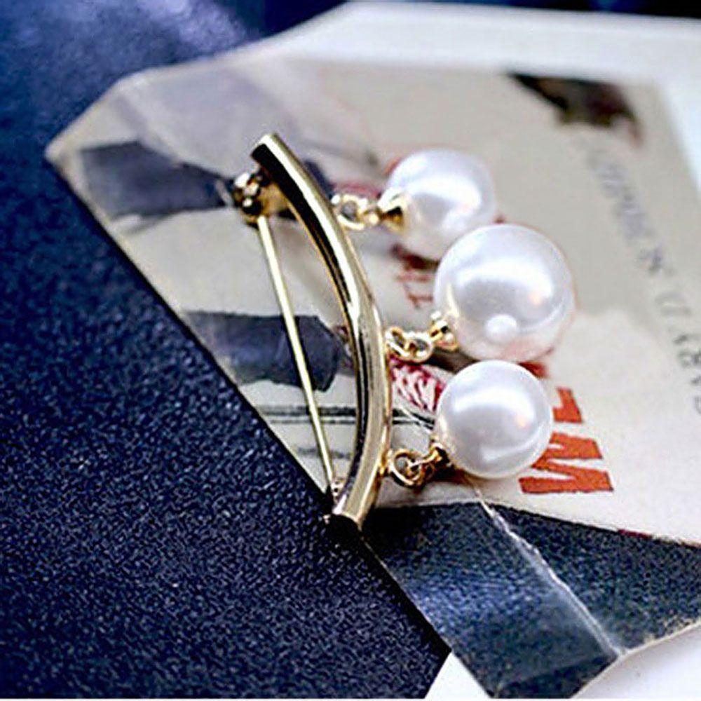 Simple Fashion Anti Slip Korean Enamel Pin Wearing Simulated Pearl Brooch Cardigan