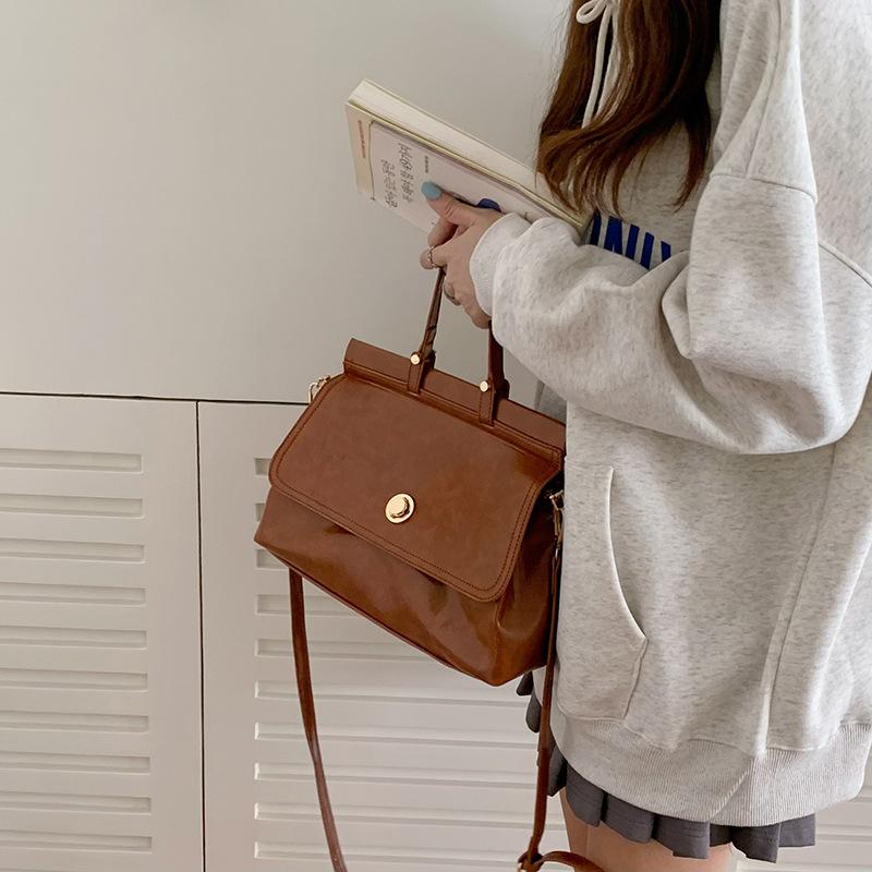 Ретро кожаные сумки через плечо для женщин, универсальные сумки через плечо большой вместимости, простые сумки-портфели, сумки-мессенджеры для поездок на работу