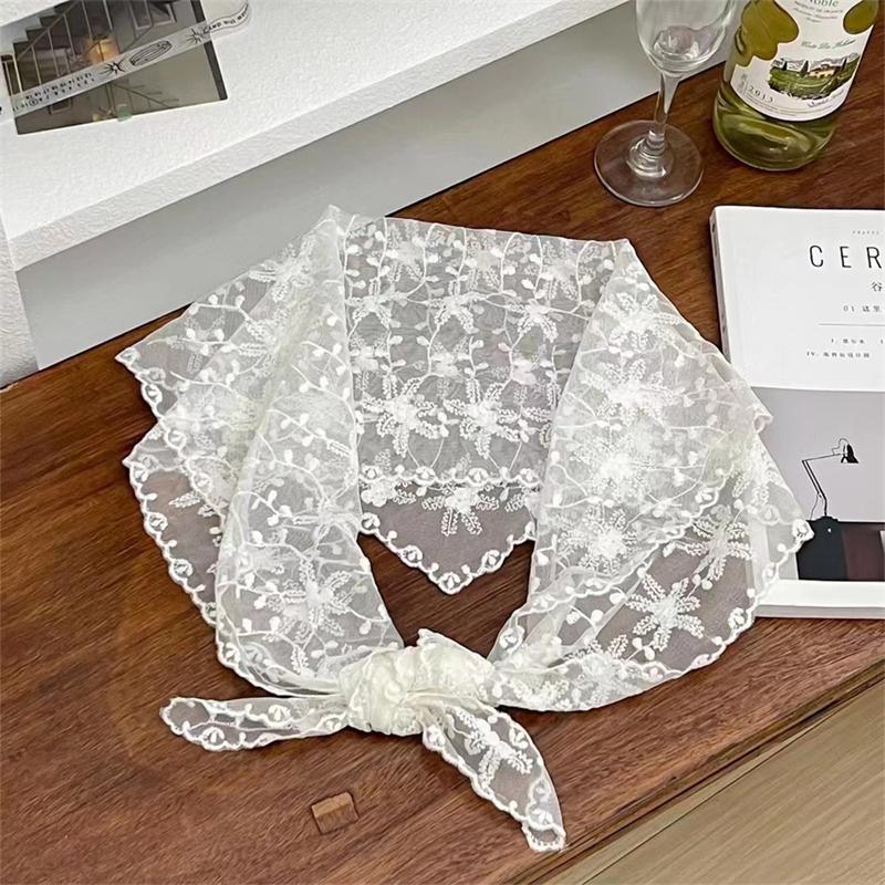 Women Lace Triangle Scarf Sweet Girls Sunscreen Scarf Spring Summer French Beach Style Hair Tie Vintage Female Lady Muslim Hijab