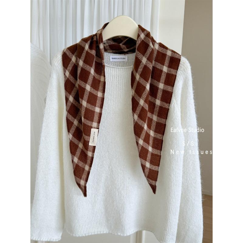 Autumn and Winter Warm Plaid Scarf for Women Korean Version Versatile Literary Retro Knitted Silk Scarf Neck Protector
