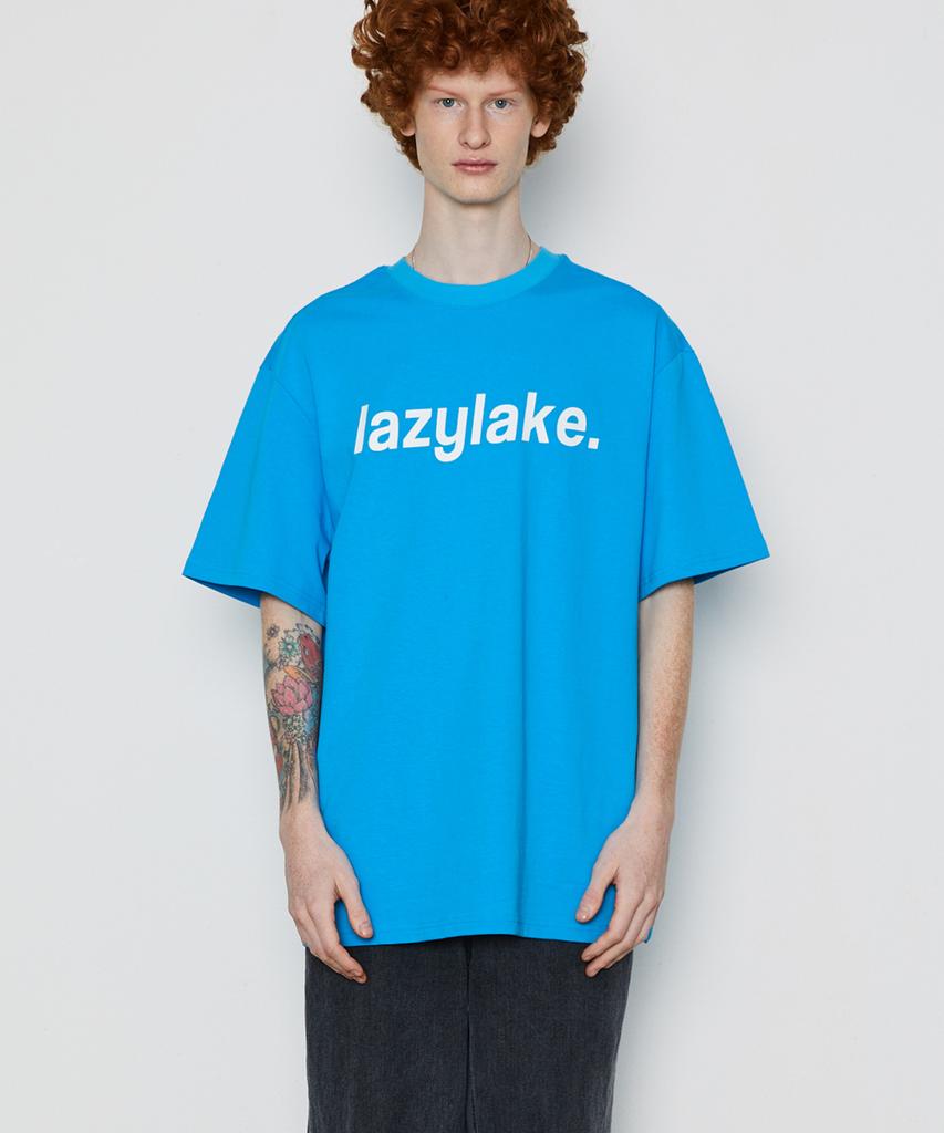 LAZY LAKE Унисекс Футболка с большим логотипом Небесно-голубая